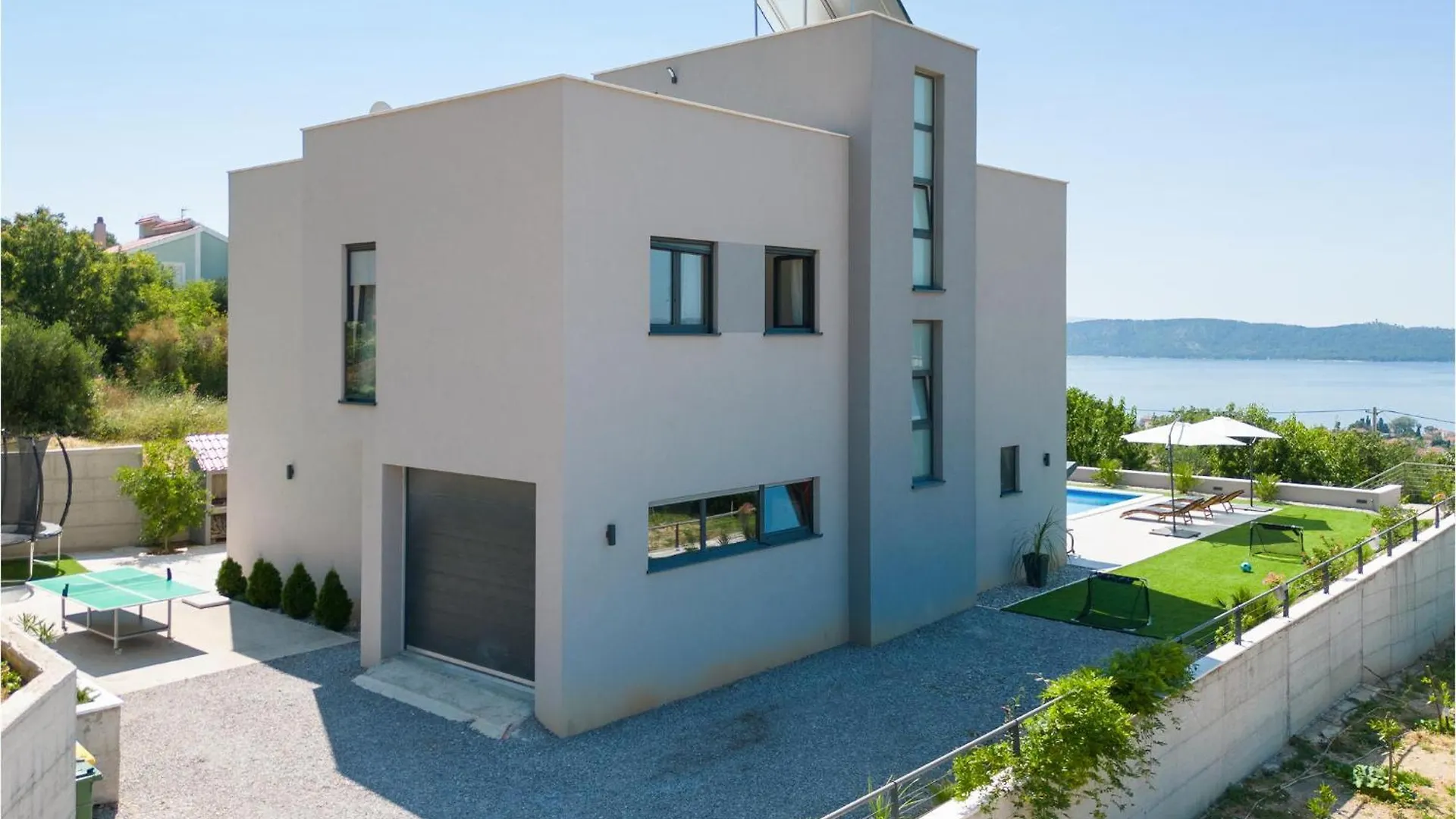 Holiday home Nice Home In Kastel Kambelovac With Kitchen Kastela