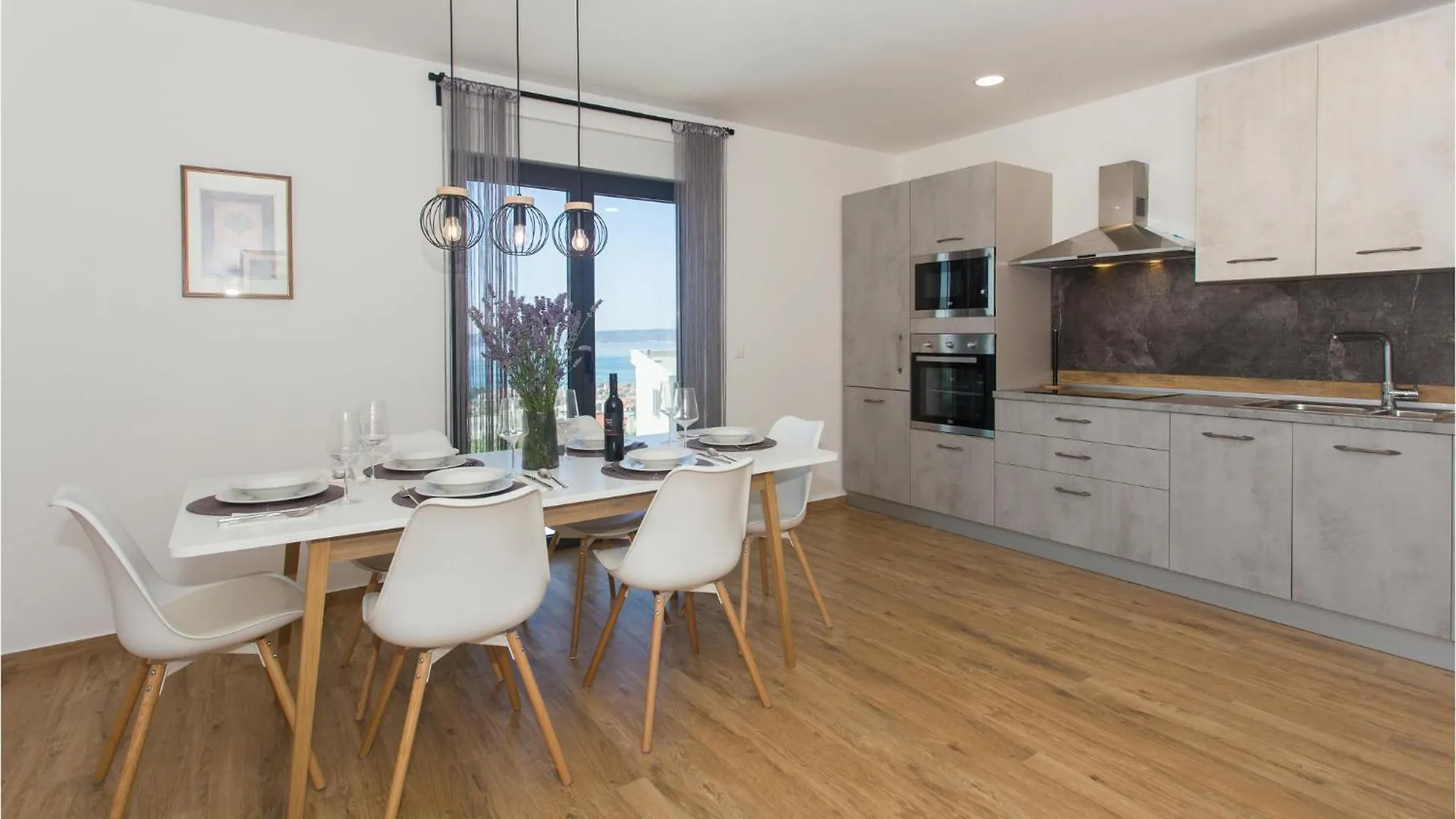 Nice Home In Kastel Kambelovac With Kitchen Kastela