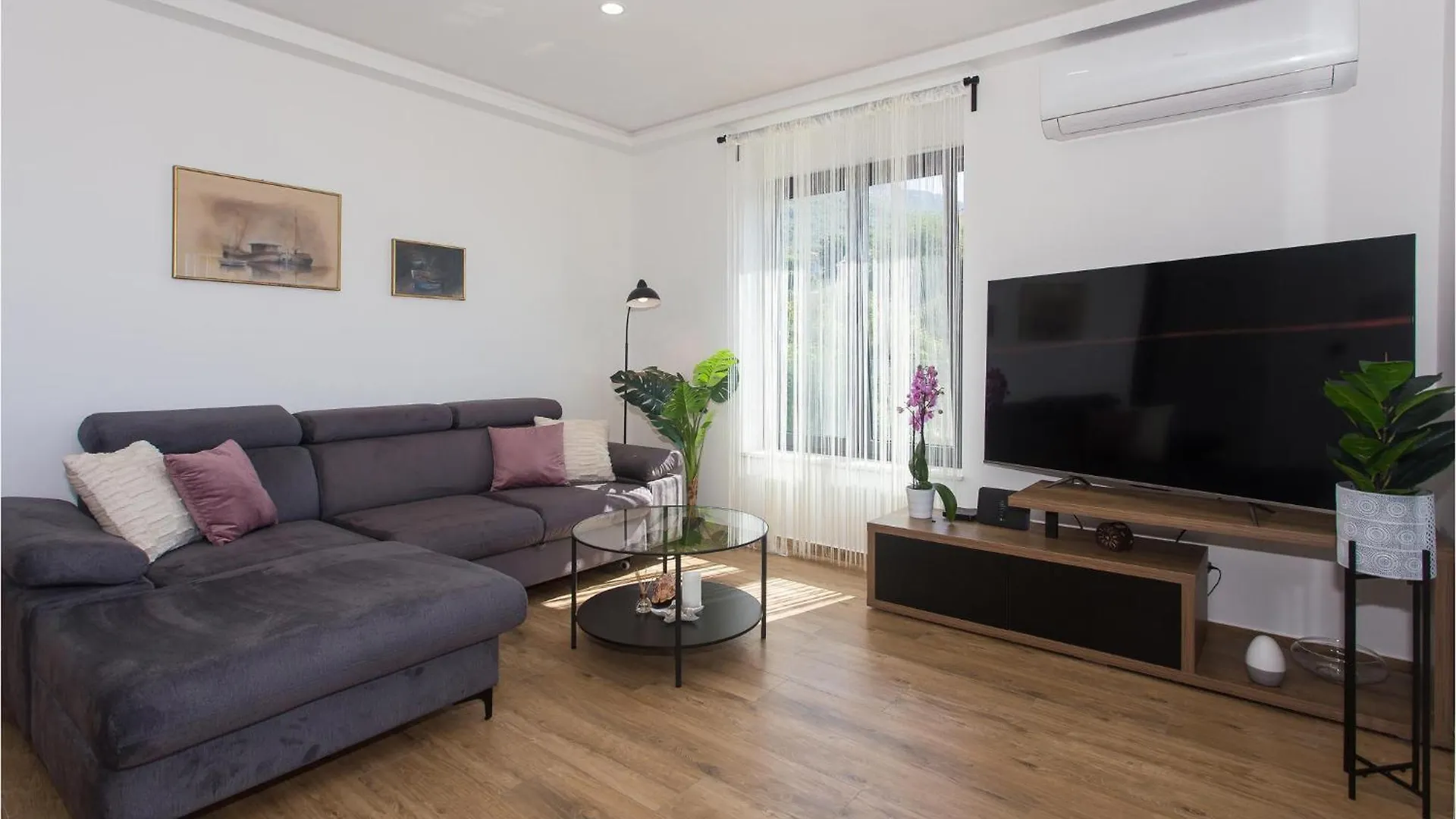 Nice Home In Kastel Kambelovac With Kitchen Kastela Croatia