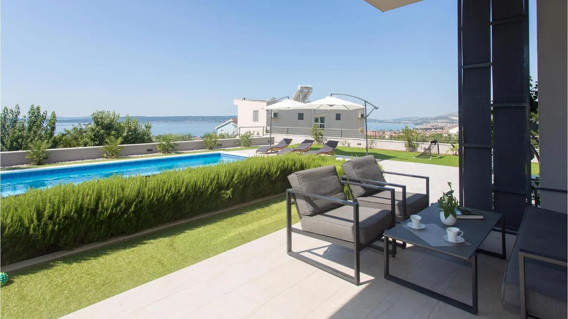 Nice Home In Kastel Kambelovac With Kitchen Kastela Holiday home